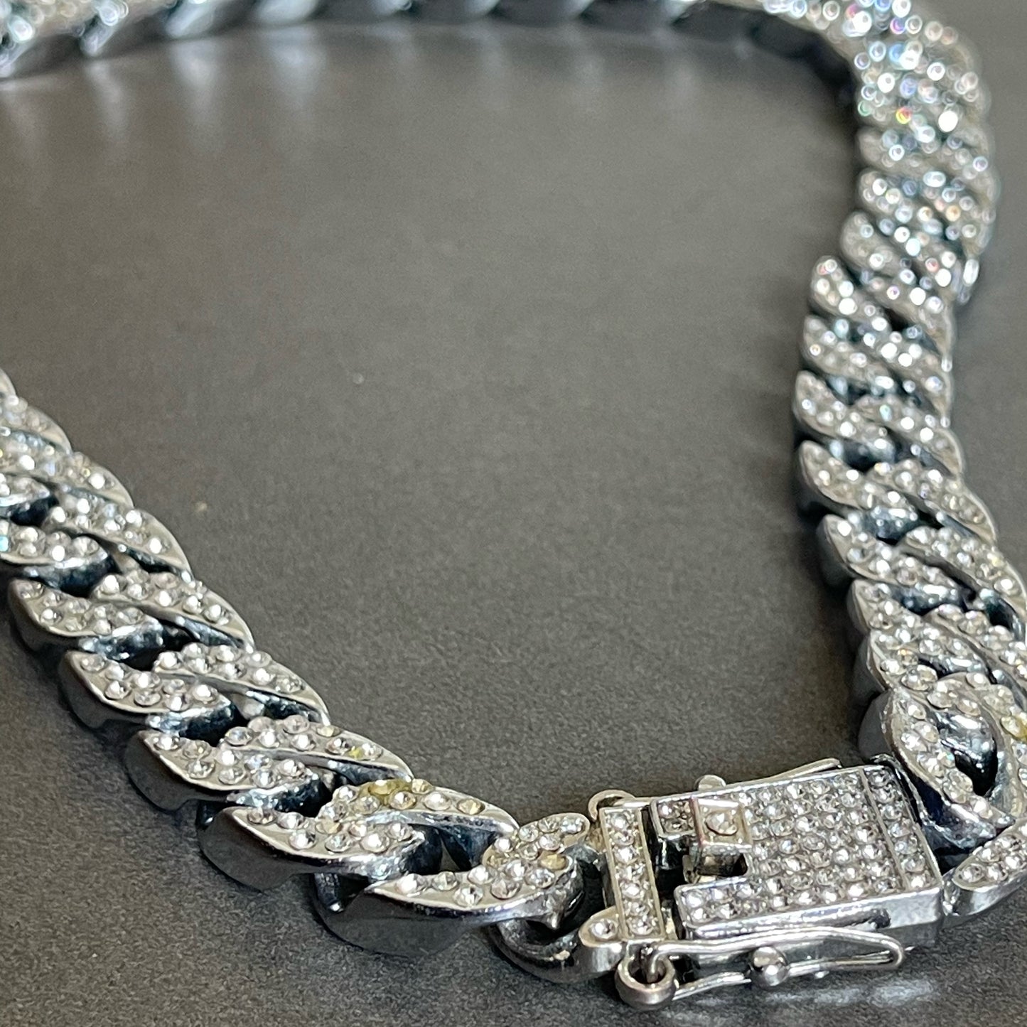 chunky stoned crescent chain