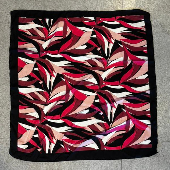 CRIMSON LEAF SCARF