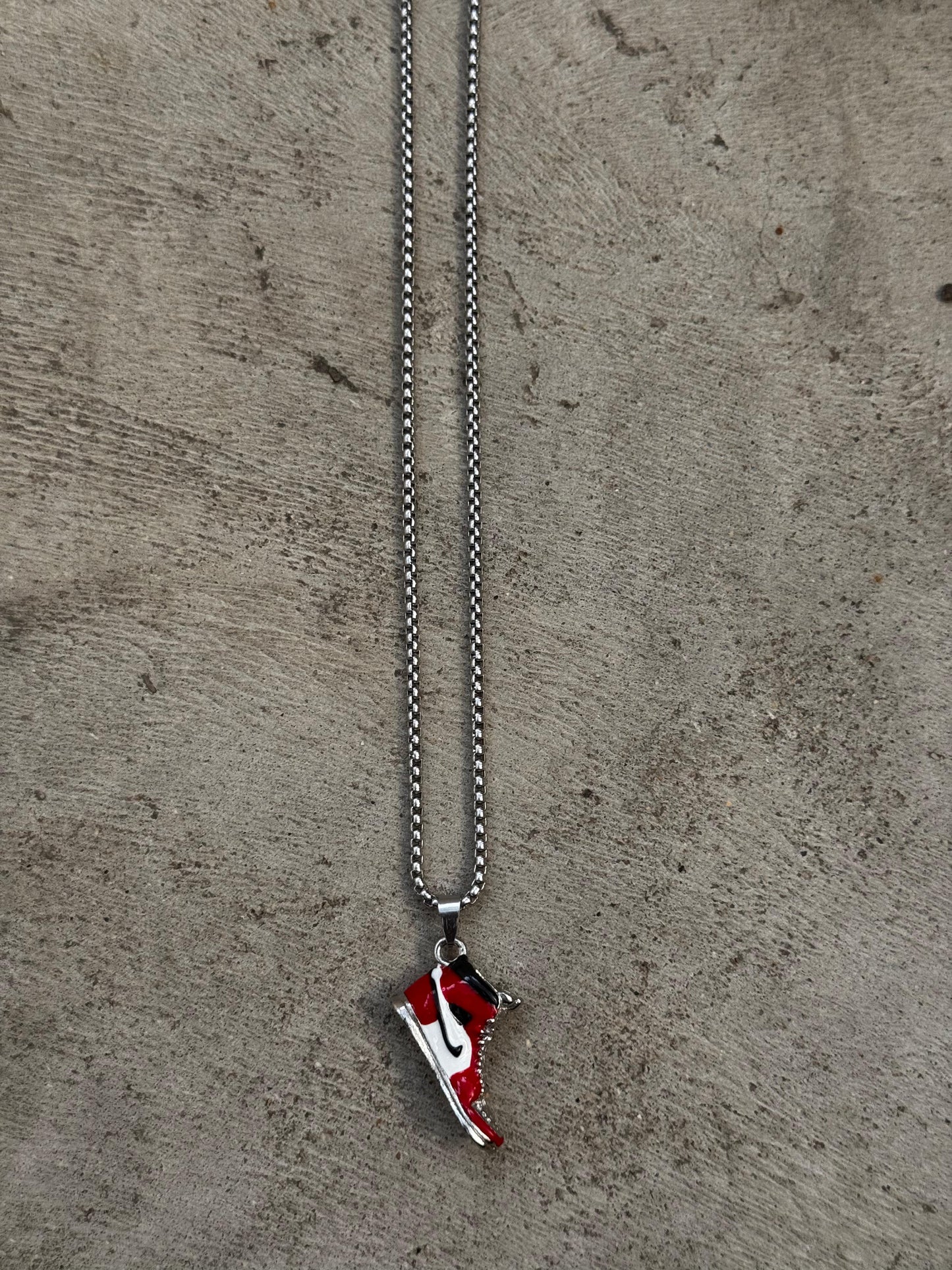 JORDAN CHAIN