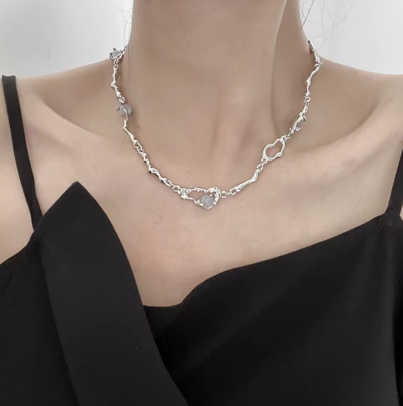 Moonlight clips necklace