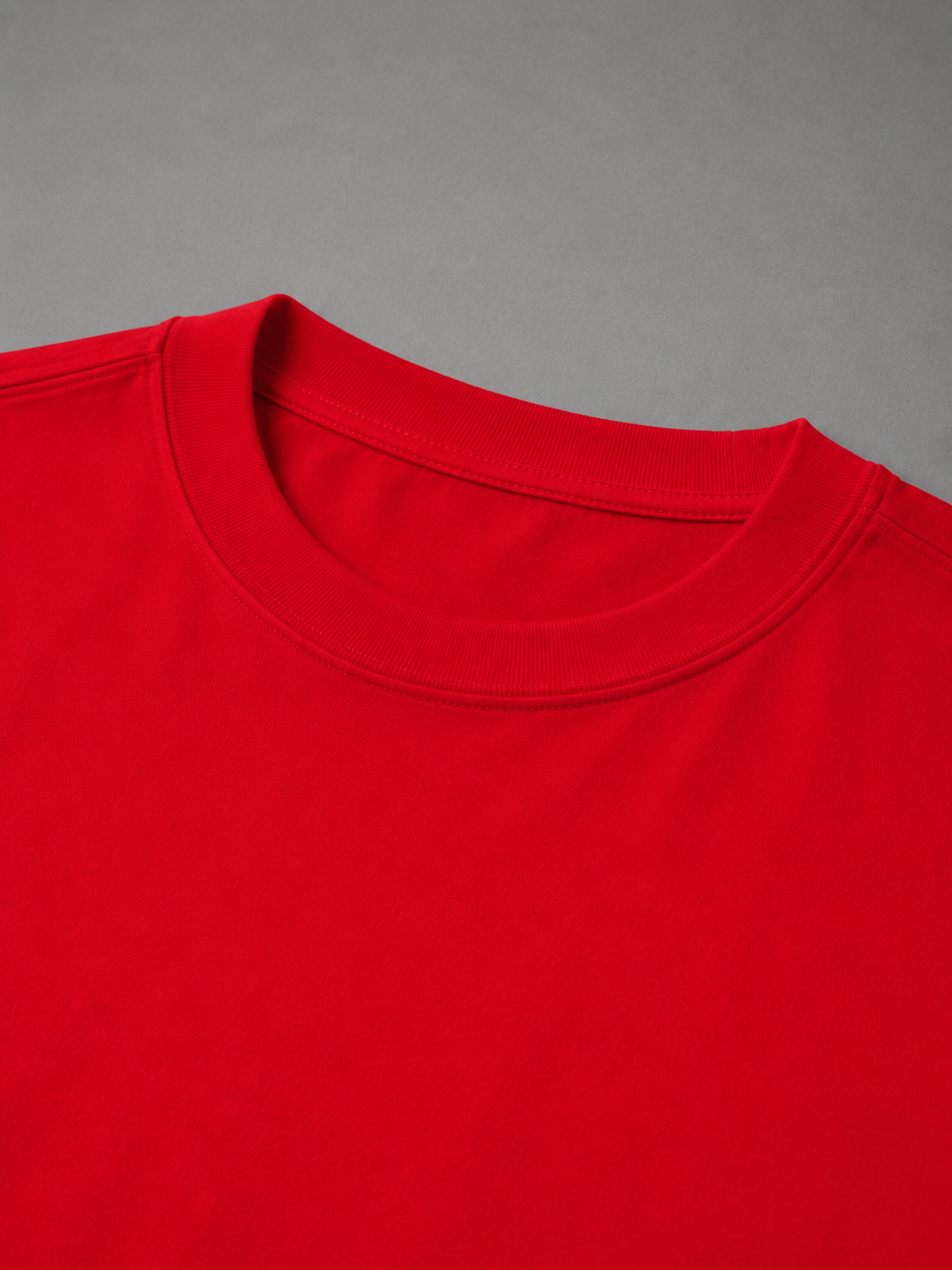 ESCAPE ESSENTIAL RED BOXY TEE