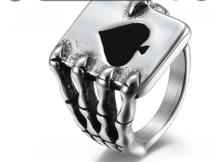 Skeleton hand ring