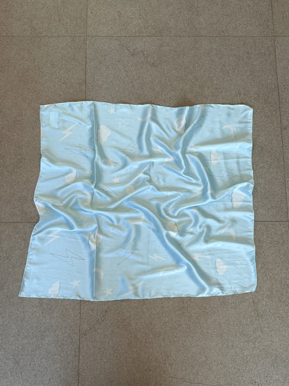 THE DREAM SKY SCARF