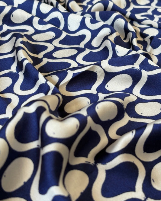 THE MIDNIGHT GEO SCARF