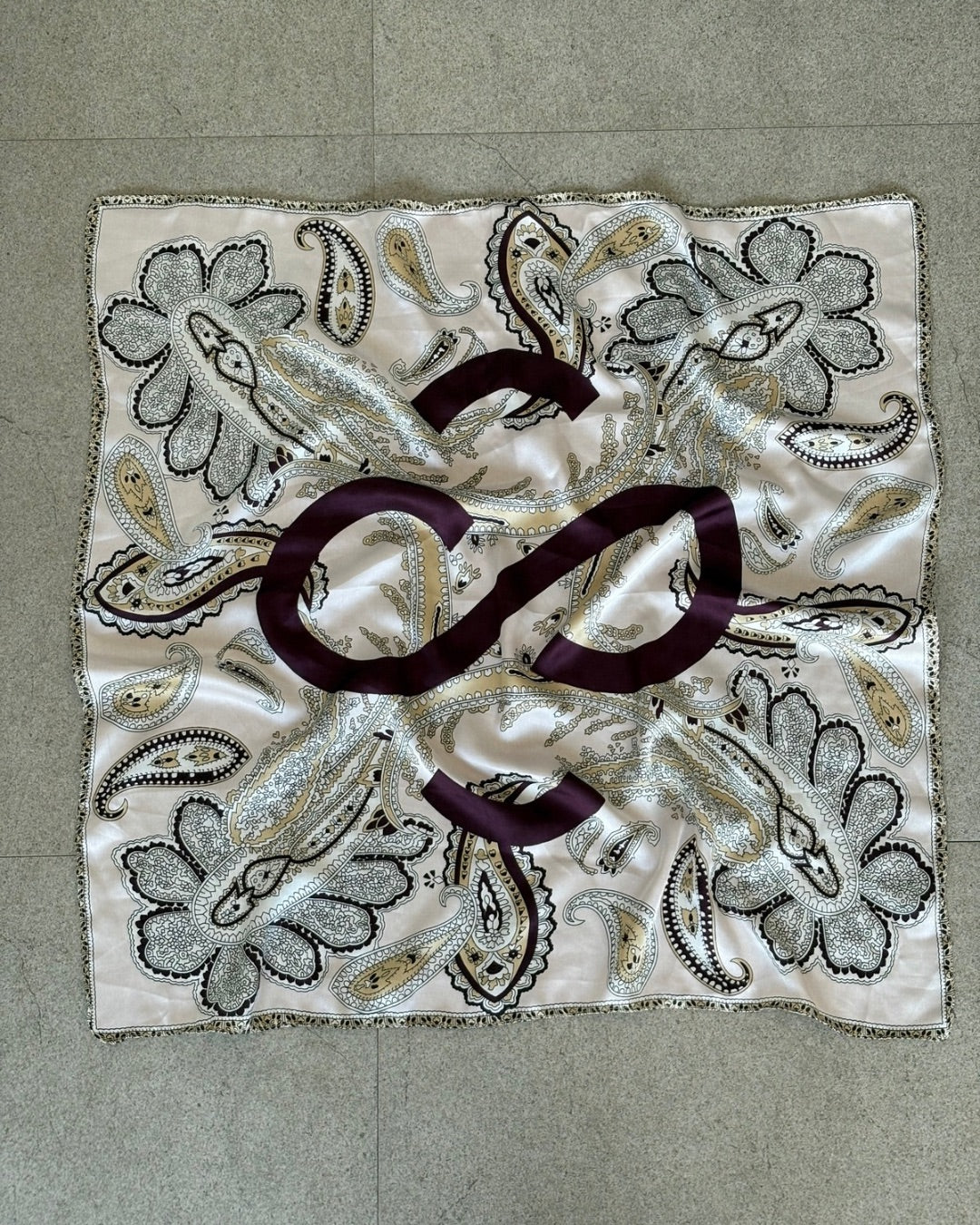 THE INFINITE PAISLEY SCARF
