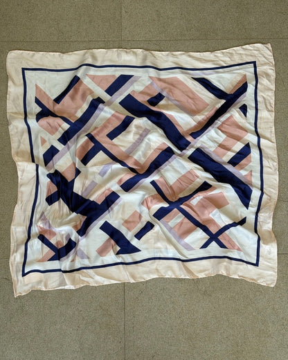 THE MODERN LINES SCARF