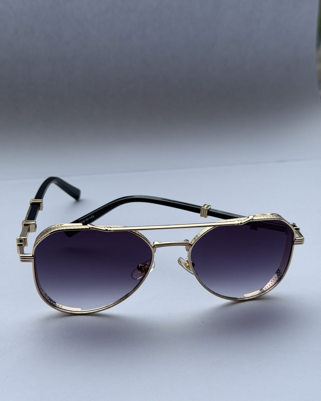 Ornate Aviator - Heirloom
