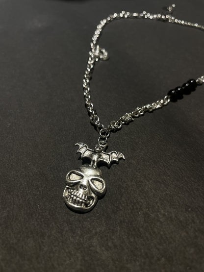 Gothi skull bat pendant chain