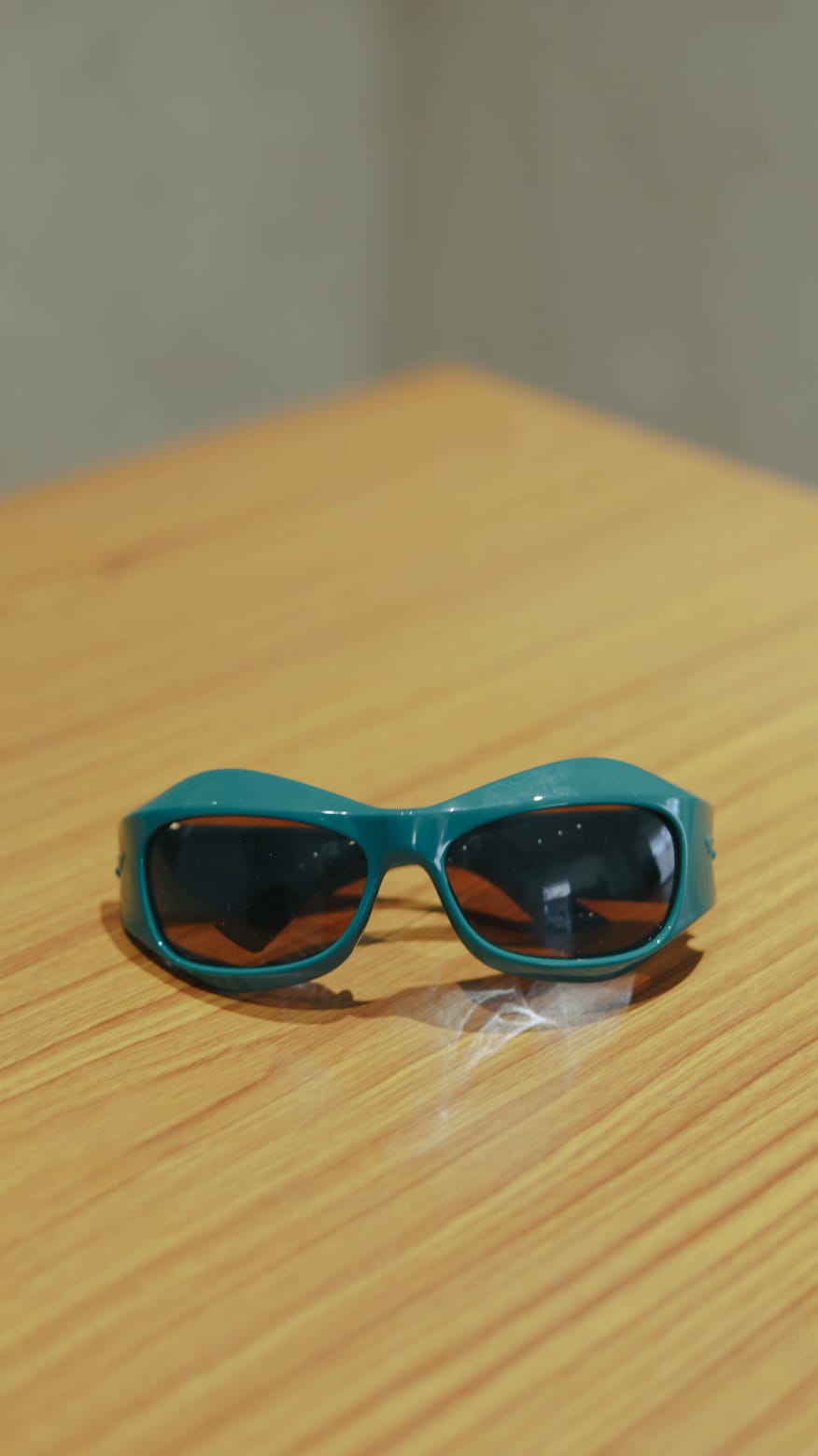 Y2K OVERSIZED FUTURISTIC SUNGLASSES TEAL