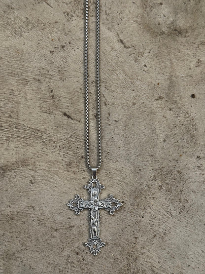 VICTORIAN CROSS