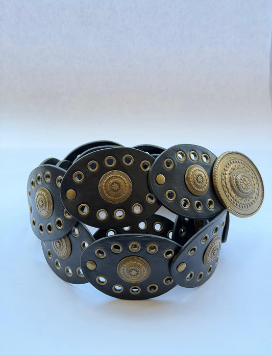 The Nomad Disc Belt
