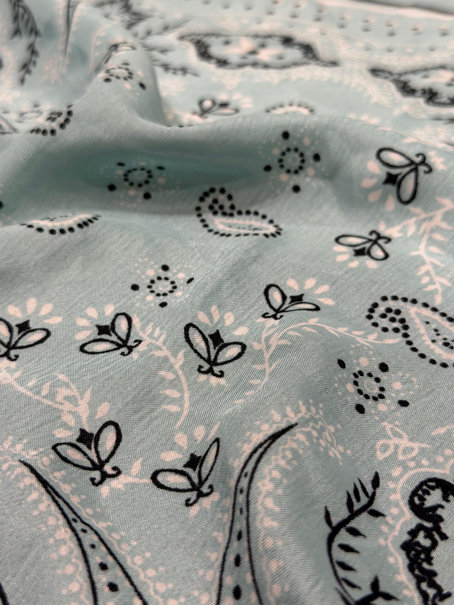 SKY BLOOM BANDANA SCARF