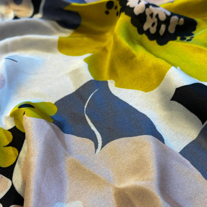 ELEGANT FLORA SCARF