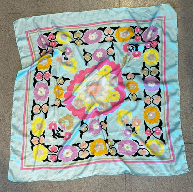 SOFT BLUE PETALS SCARF