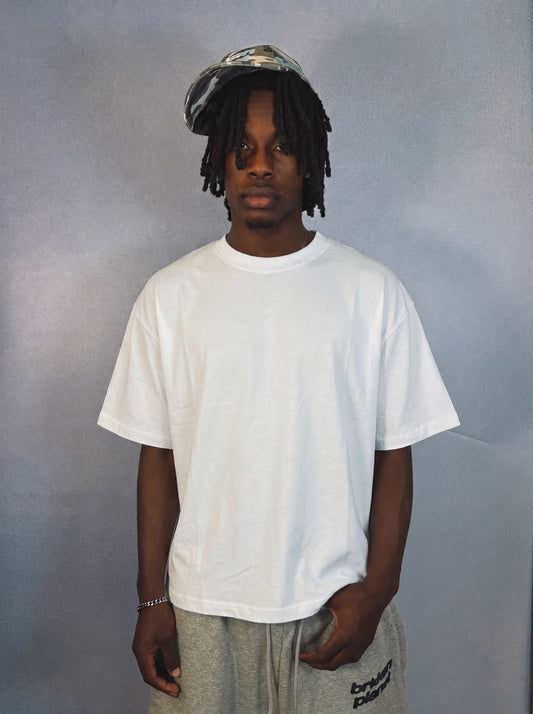 ESCAPE ESSENTIAL WHITE BOXY TEE