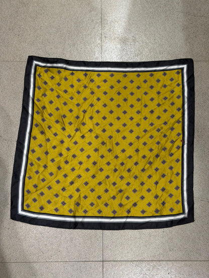 MUSTARD GEO PRINT SCARF