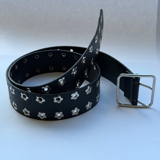 The Orbit Stud Belt