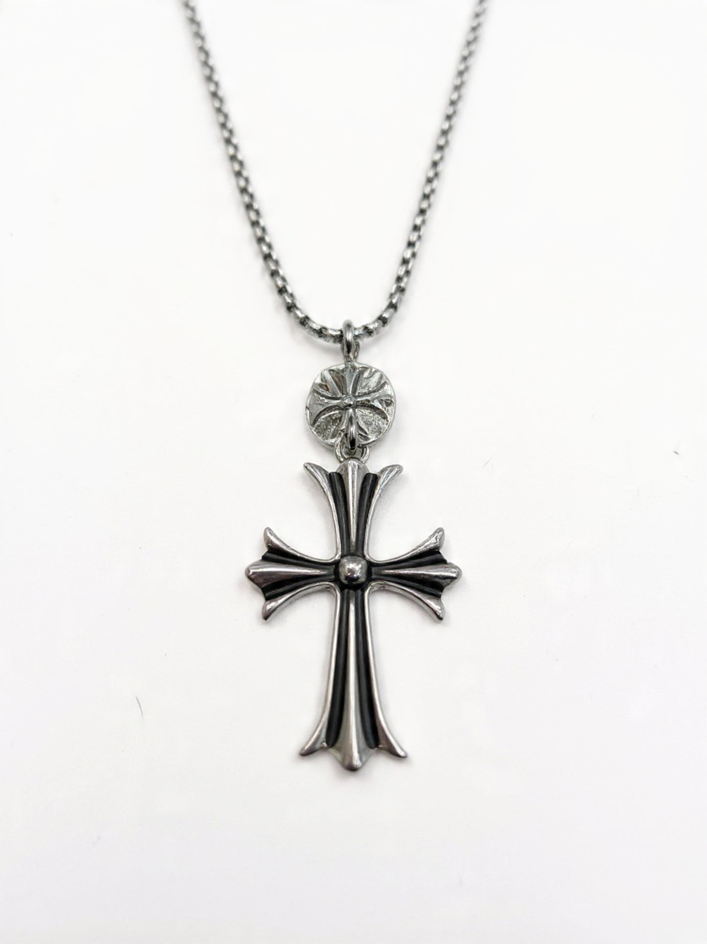 Classic Silver Cross Pendant Necklace