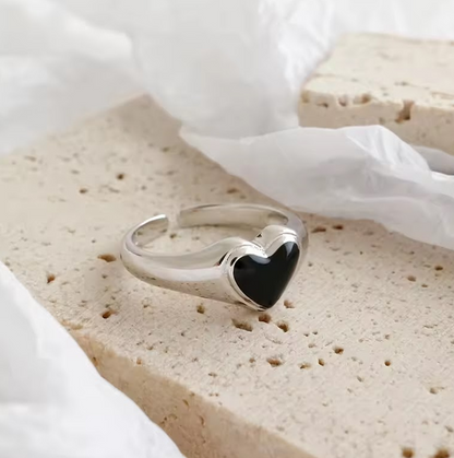 Silver black heart ring