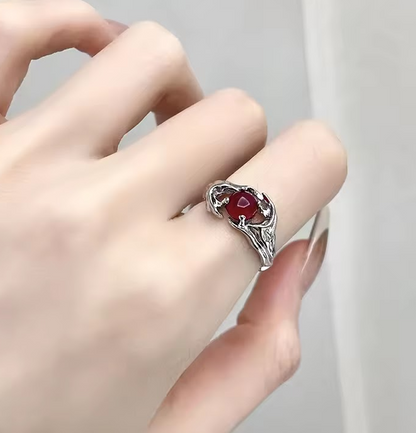 Red crystal aesthetic ring – Escape Closet